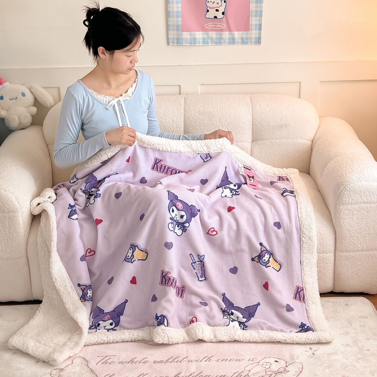 91家纺网 家纺一手货源 找家纺 桃子家居 2025新款A类三丽鸥正版授权少女可爱卡通加厚牛奶绒羊羔绒毛毯多功能四季毛毯 绒毛毯-MT三丽鸥天天库洛米