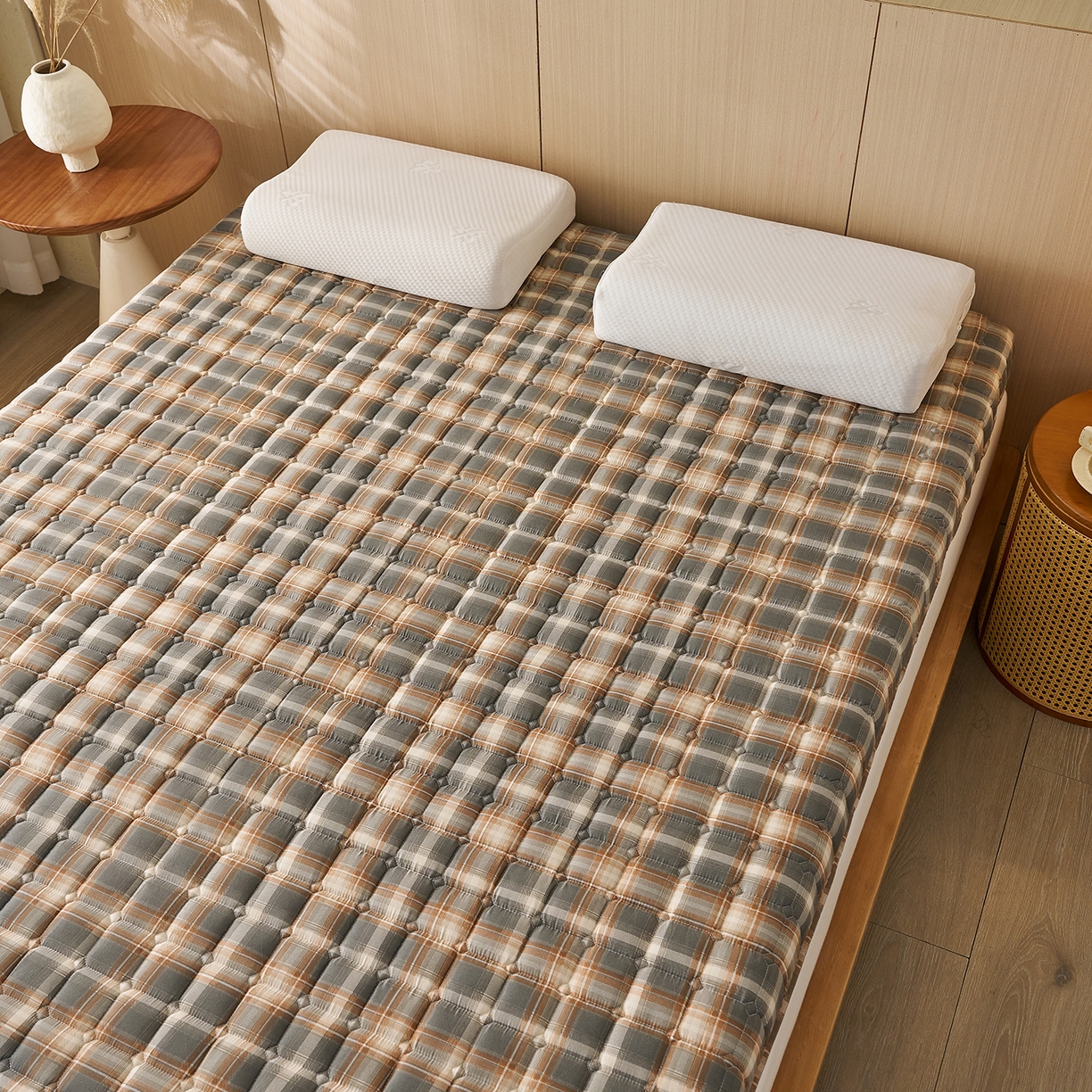 91家纺网 家纺一手货源 找家纺 缦吉 2025新款A类格调新疆棉花床垫 格调咖