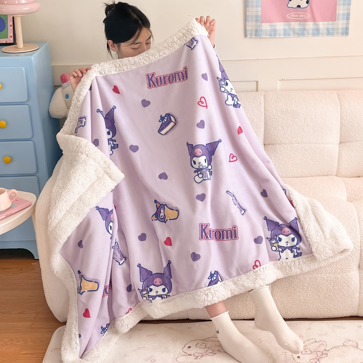 91家纺网 家纺一手货源 找家纺 桃子家居 2025新款A类三丽鸥正版授权少女可爱卡通加厚牛奶绒羊羔绒毛毯多功能四季毛毯 绒毛毯-MT三丽鸥天天库洛米