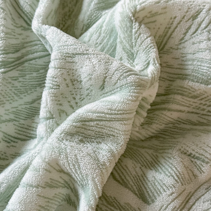 91家纺网 家纺一手货源 找家纺 锦铭源家纺 2025新款烂花75D全消光超柔樱花绒牛奶绒四件套拼角四件套【有买家秀】 芦影摇波-浅绿