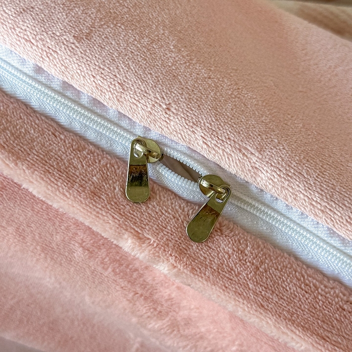 91家纺网 家纺一手货源 找家纺 锦铭源家纺 2025新款烂花75D全消光超柔樱花绒牛奶绒四件套拼角四件套【有买家秀】 叶影摇风-粉