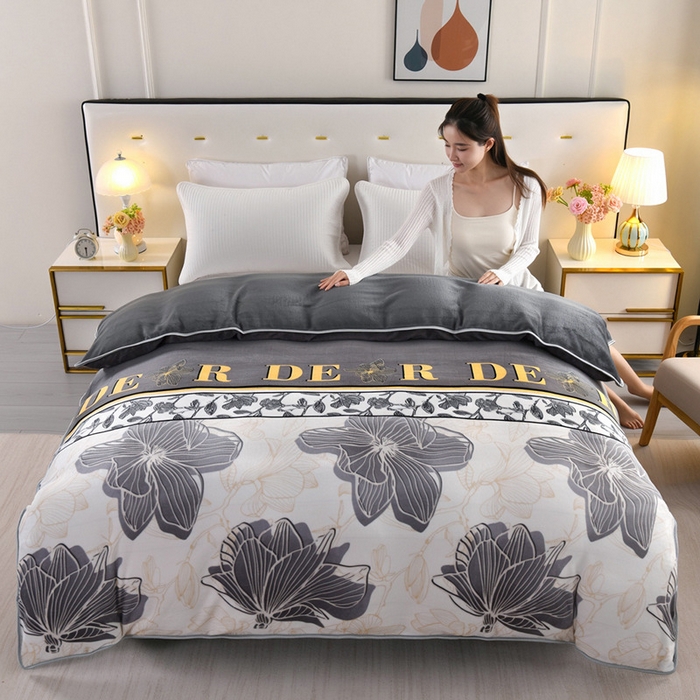 91家纺网 家纺一手货源 找家纺 （总）绒品壹家家纺 2025新款180g7斤牛奶绒印花单被套