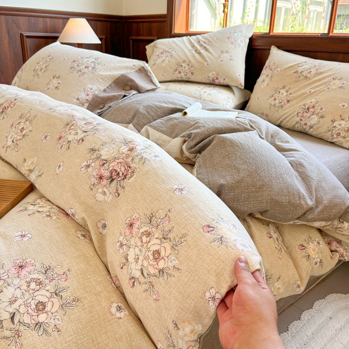 91家纺网 家纺一手货源 找家纺 爱彼家纺 2025新款亲肤舒适原麻亚麻水洗棉四件套-纽扣款 镜花水月