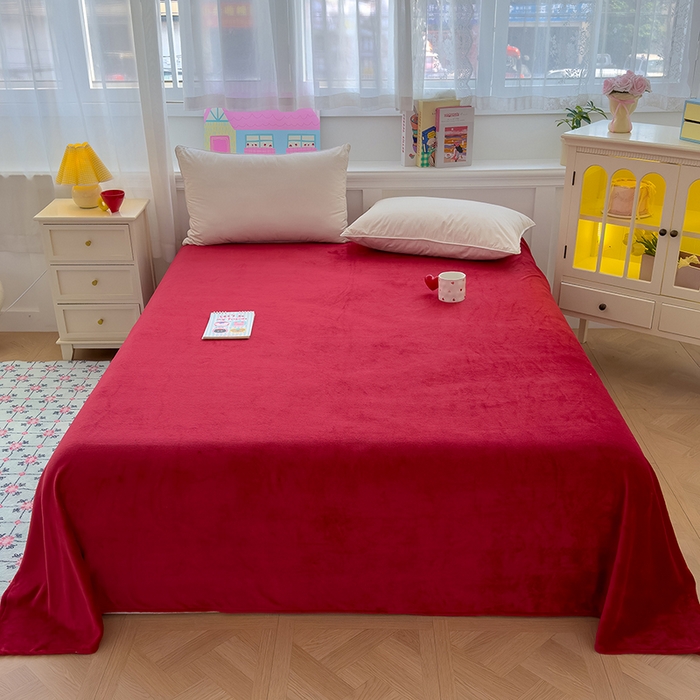 91家纺网 家纺一手货源 找家纺 赫梵茜 2025新款亲肤舒适爆款•牛奶绒花边床盖款四件套 花妖