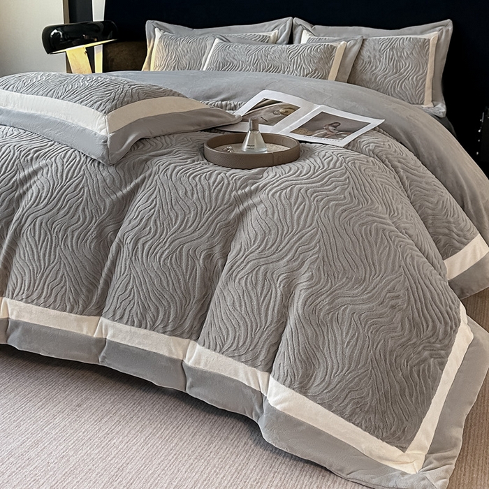 锦铭源家纺 2025新款雪貂绒烂花75D全消光超柔樱花绒双拼角四件套牛奶绒四件套【有买家秀】 轻奢-雅灰