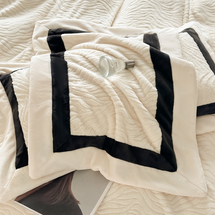 91家纺网 家纺一手货源 找家纺 锦铭源家纺 2025新款雪貂绒烂花75D全消光超柔樱花绒双拼角四件套牛奶绒四件套【有买家秀】 轻奢-奶白