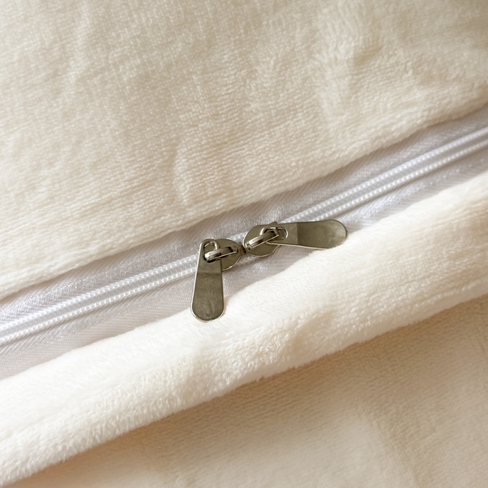 91家纺网 家纺一手货源 找家纺 锦铭源家纺 2025新款雪貂绒烂花75D全消光超柔樱花绒双拼角四件套牛奶绒四件套【有买家秀】 轻奢-奶白