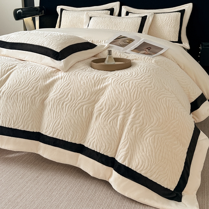 锦铭源家纺 2025新款雪貂绒烂花75D全消光超柔樱花绒双拼角四件套牛奶绒四件套【有买家秀】 轻奢-奶白