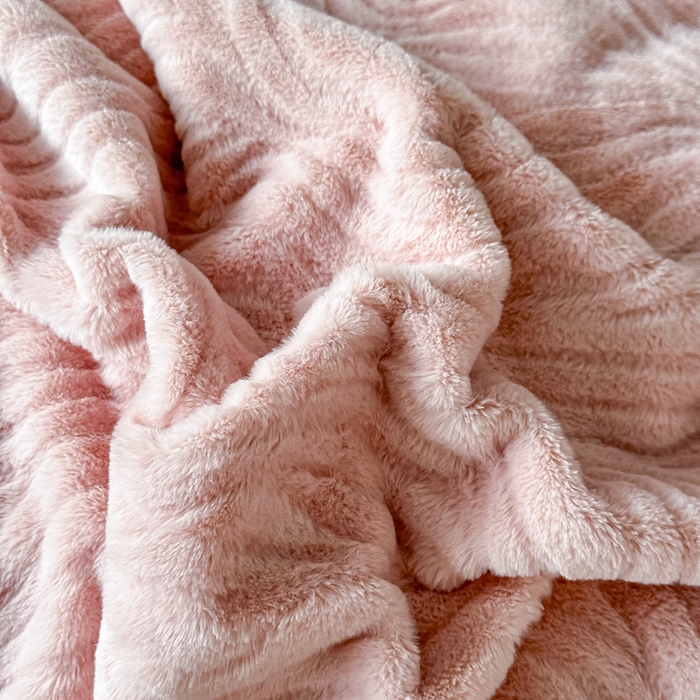 91家纺网 家纺一手货源 找家纺 锦铭源家纺 2025新款雪貂绒烂花75D全消光超柔樱花绒双拼角四件套牛奶绒四件套【有买家秀】 轻奢-粉