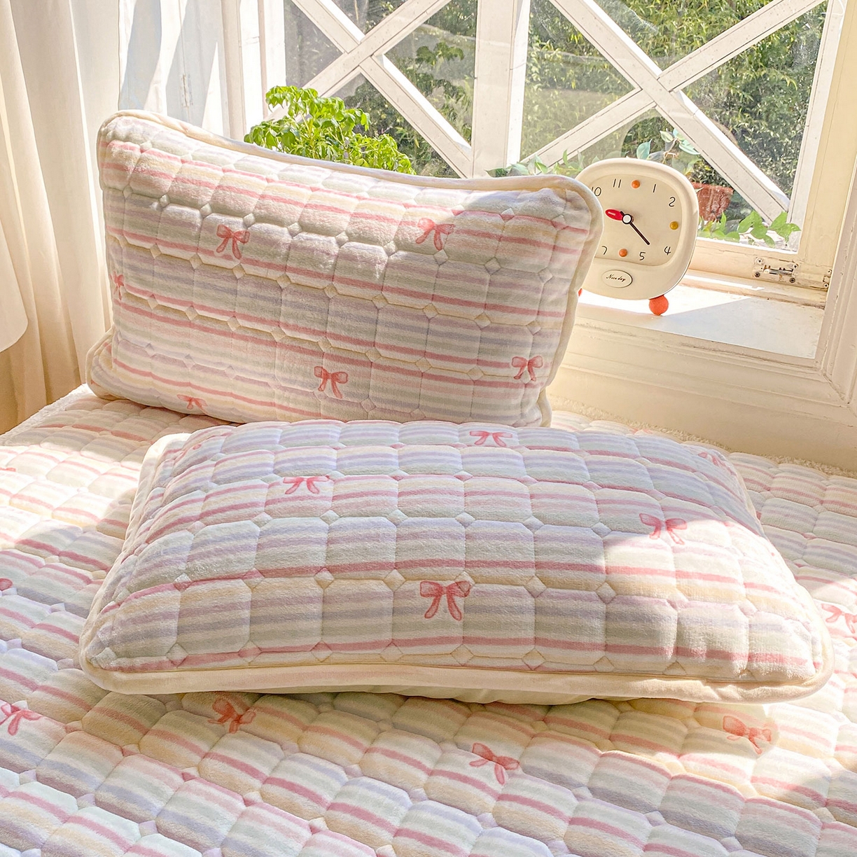 91家纺网 家纺一手货源 找家纺 眠势力 2025新款牛奶绒床垫加绒床褥子秋冬保暖珊瑚绒夹棉床护垫 彩虹旋律