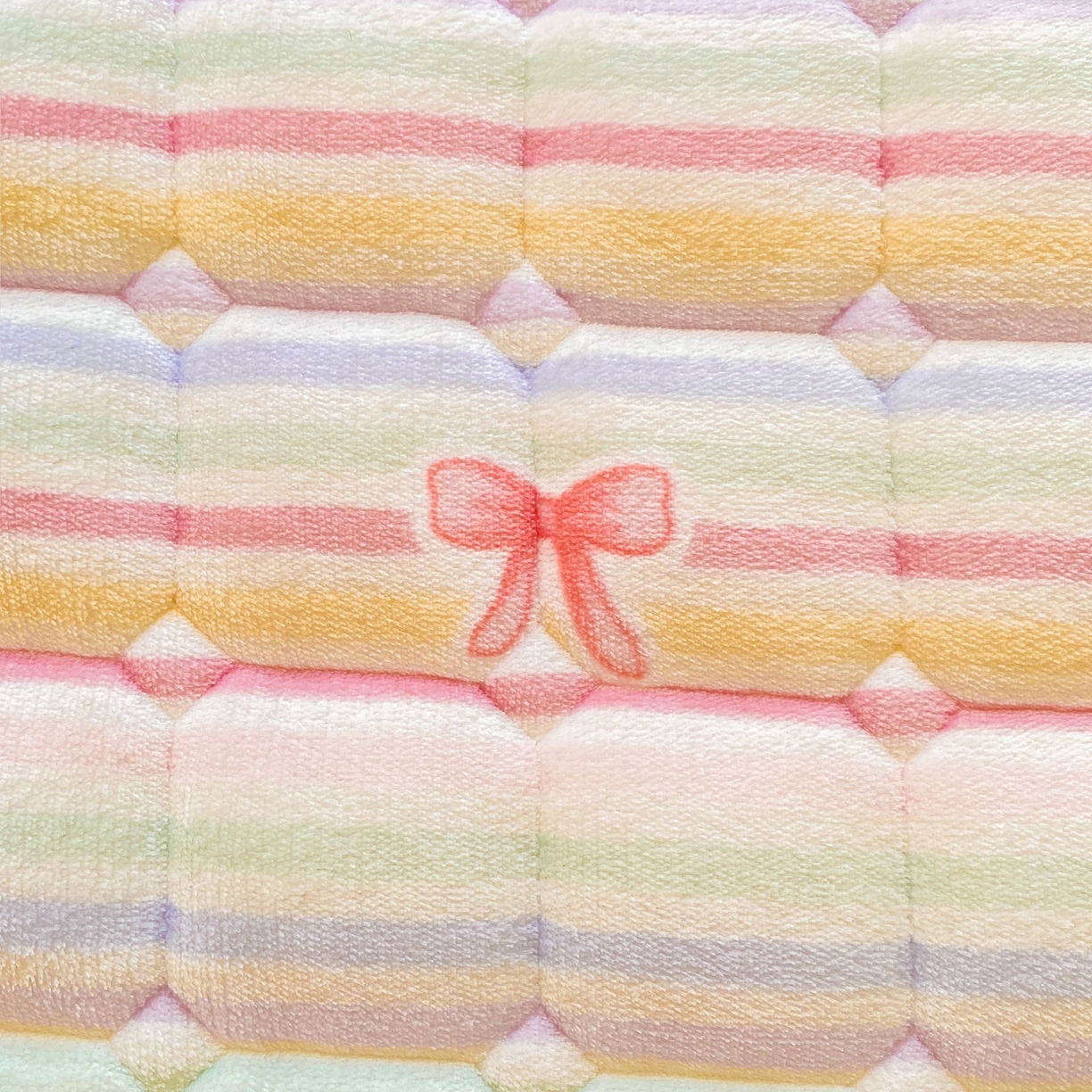 91家纺网 家纺一手货源 找家纺 眠势力 2025新款牛奶绒床垫加绒床褥子秋冬保暖珊瑚绒夹棉床护垫 彩虹旋律