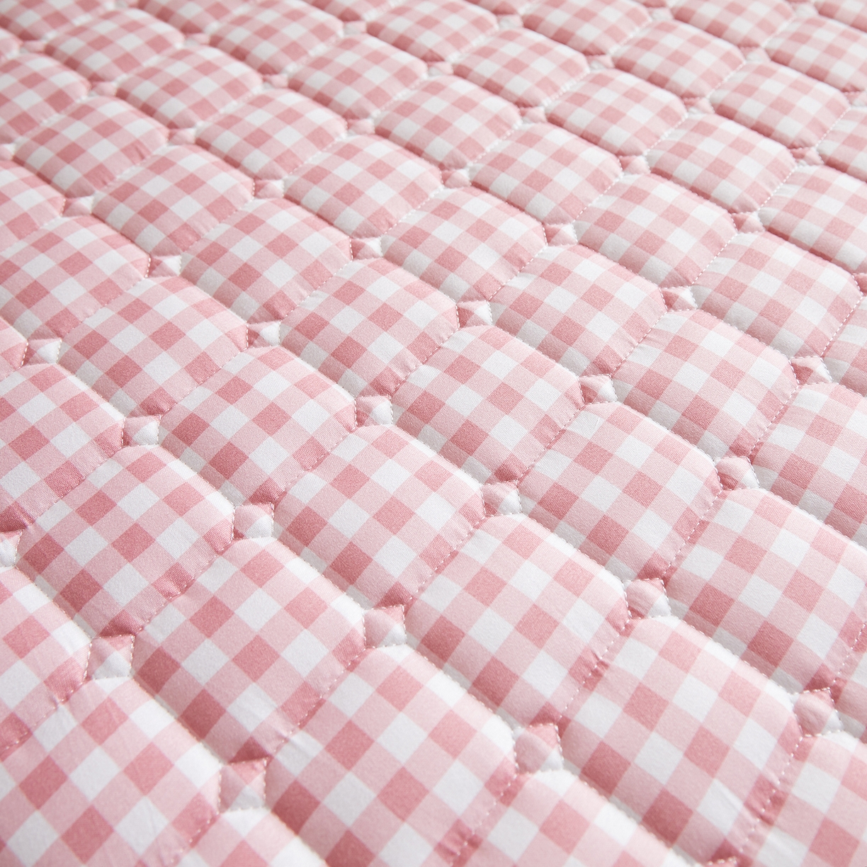 91家纺网 家纺一手货源 找家纺 缦吉 2025新款密格新疆棉花抗压棉学生款床垫 粉小格