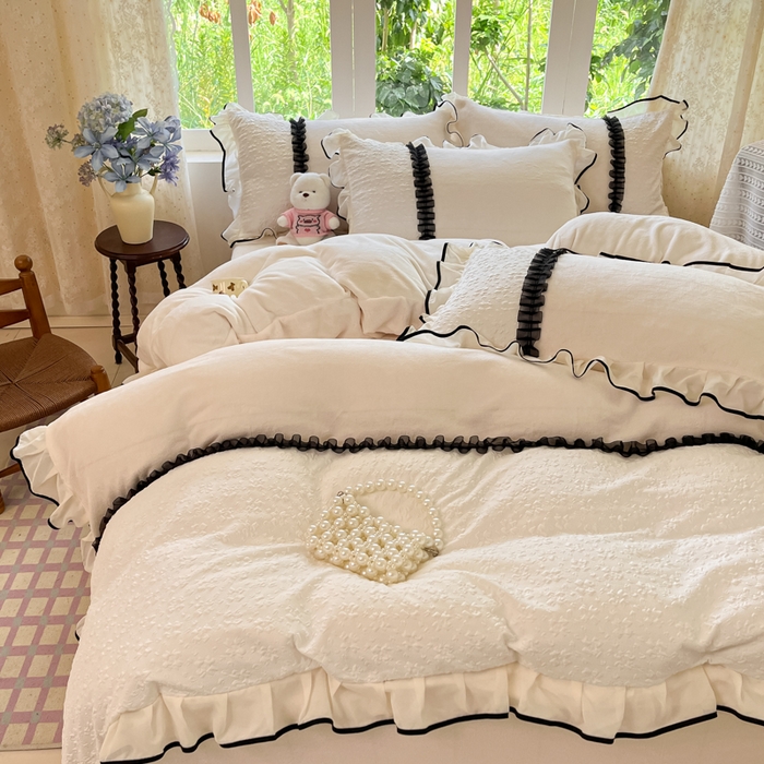 91家纺网 家纺一手货源 找家纺 （总）艺玲家纺 2025新款牛奶绒韩版蕾丝四件套-花香梦境绒