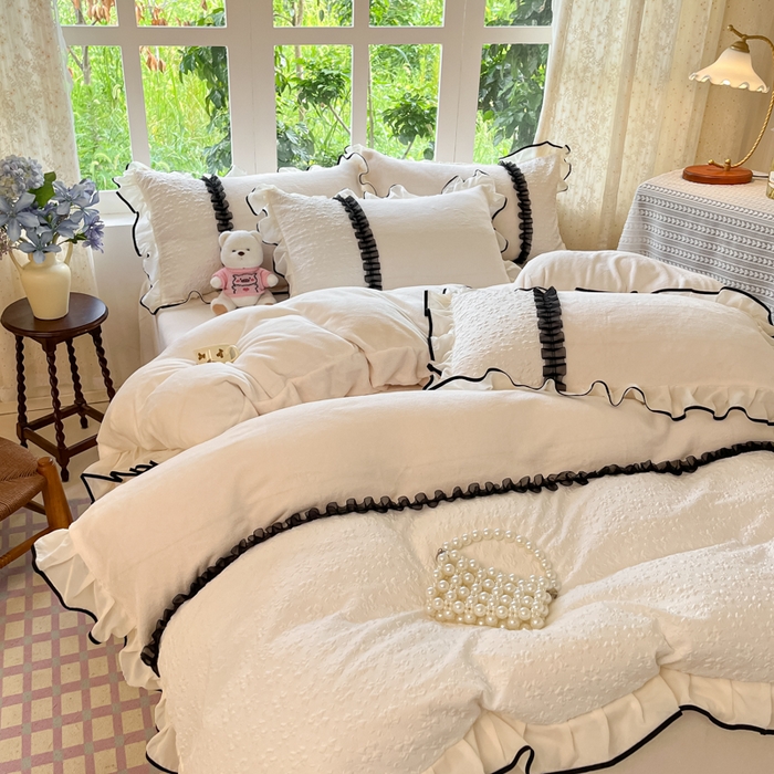 91家纺网 家纺一手货源 找家纺 （总）艺玲家纺 2025新款牛奶绒韩版蕾丝四件套-花香梦境绒