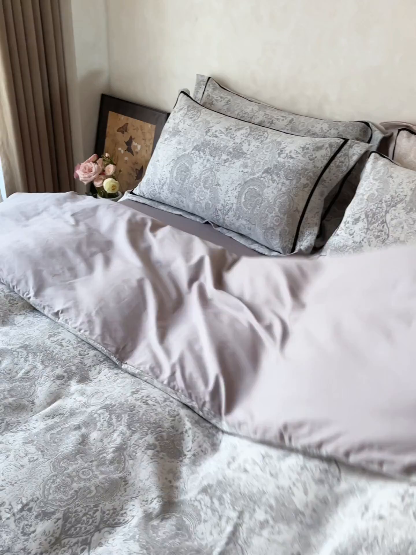 91家纺网 家纺一手货源 找家纺 宜代光年 2025新款水洗三层纱色织大提花四件套（织带枕套） 神秘塔罗 灰