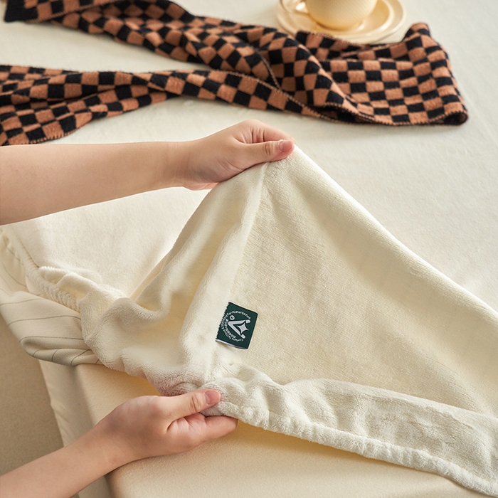 91家纺网 家纺一手货源 找家纺 千朵森 2025新款全消光牛奶绒床笠单床笠单品床笠单件床笠-芙妮 芙妮-奶油白