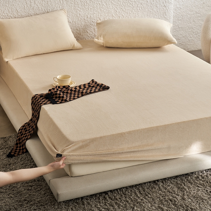 91家纺网 家纺一手货源 找家纺 千朵森 2025新款全消光牛奶绒床笠单床笠单品床笠单件床笠-芙妮 芙妮-奶芋黄