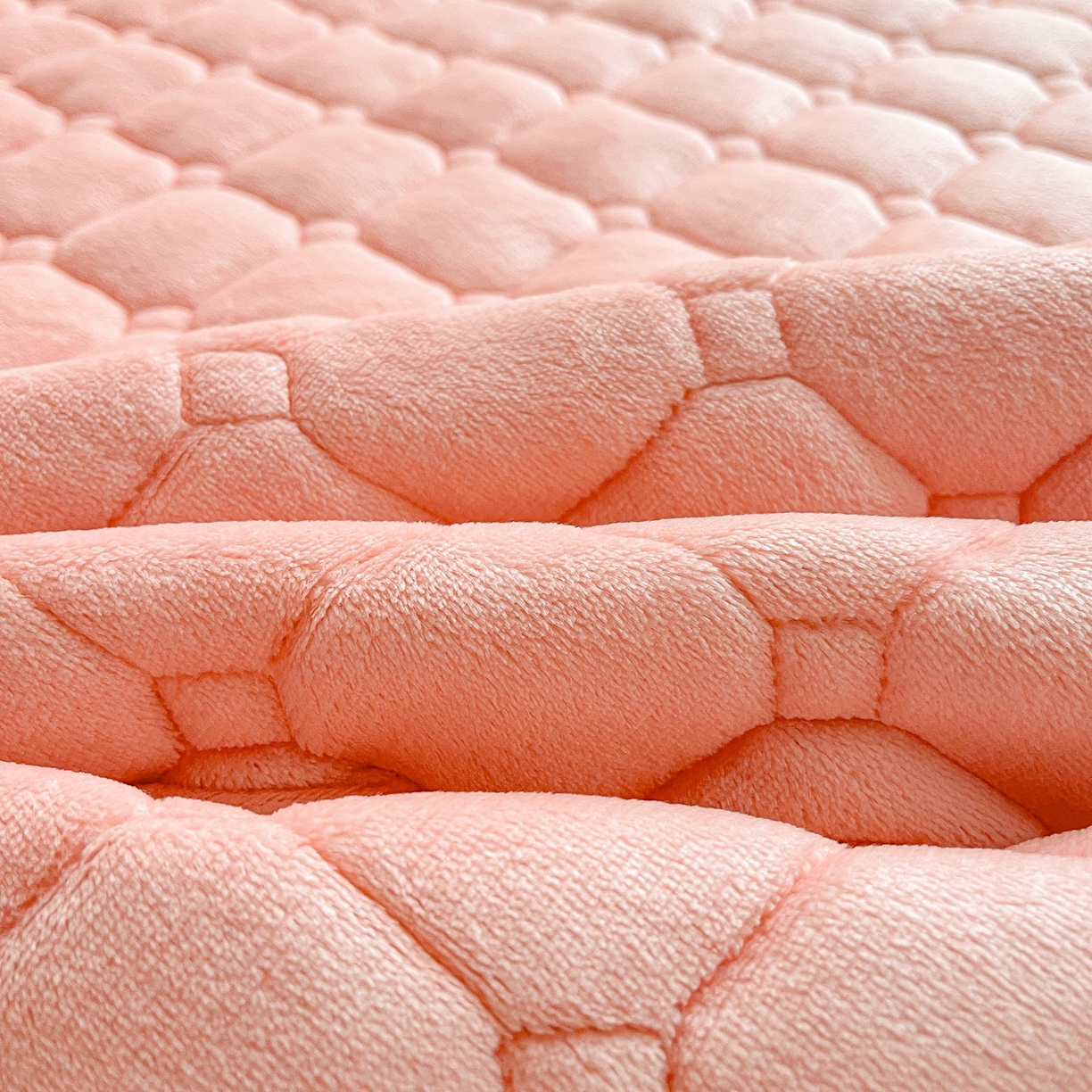 91家纺网 家纺一手货源 找家纺 眠势力 2025新款牛奶绒床垫加绒床褥子秋冬保暖珊瑚绒夹棉床护垫 粉玉