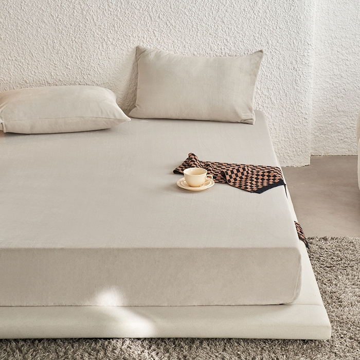 91家纺网 家纺一手货源 找家纺 千朵森 2025新款全消光牛奶绒床笠单床笠单品床笠单件床笠-芙妮 芙妮-苏木浅灰