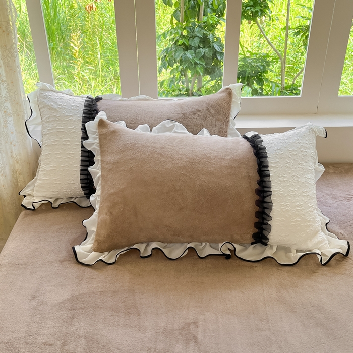 91家纺网 家纺一手货源 找家纺 艺玲家纺 2025新款牛奶绒韩版蕾丝四件套-花香梦境绒 花香梦境绒-咖色