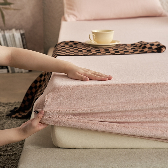 91家纺网 家纺一手货源 找家纺 千朵森 2025新款全消光牛奶绒床笠单床笠单品床笠单件床笠-芙妮 芙妮-香草粉