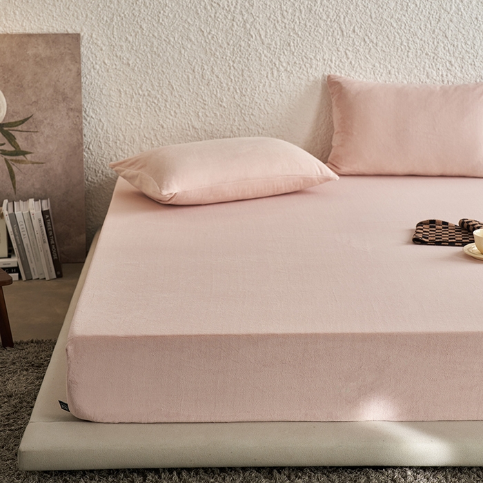 91家纺网 家纺一手货源 找家纺 千朵森 2025新款全消光牛奶绒床笠单床笠单品床笠单件床笠-芙妮 芙妮-香草粉