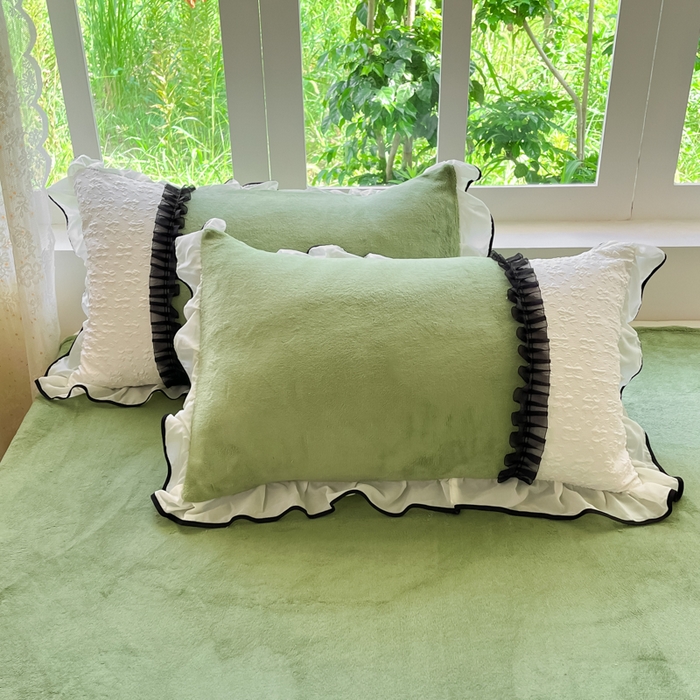 91家纺网 家纺一手货源 找家纺 艺玲家纺 2025新款牛奶绒韩版蕾丝四件套-花香梦境绒 花香梦境绒-绿色