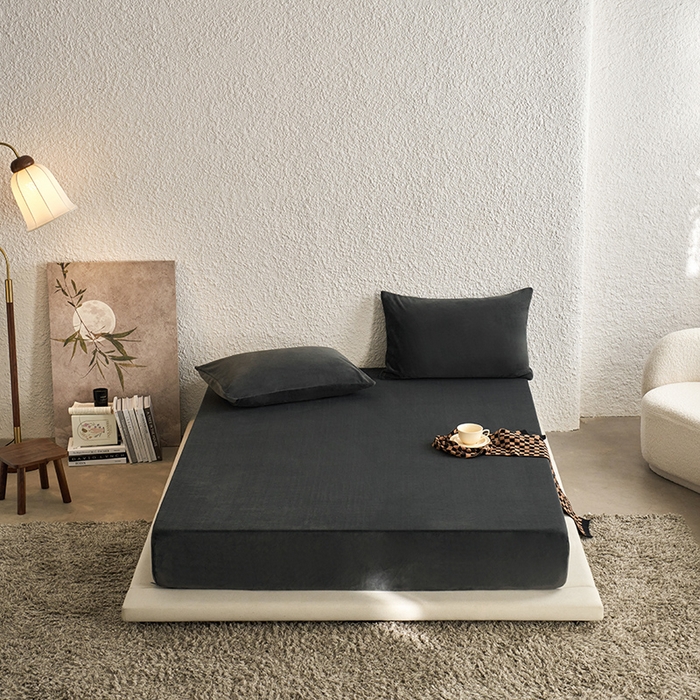 91家纺网 家纺一手货源 找家纺 千朵森 2025新款全消光牛奶绒床笠单床笠单品床笠单件床笠-芙妮 芙妮-雅士灰