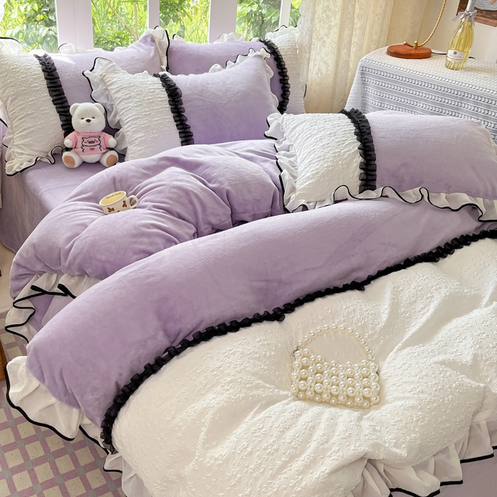 91家纺网 家纺一手货源 找家纺 艺玲家纺 2025新款牛奶绒韩版蕾丝四件套-花香梦境绒 花香梦境绒-浅紫