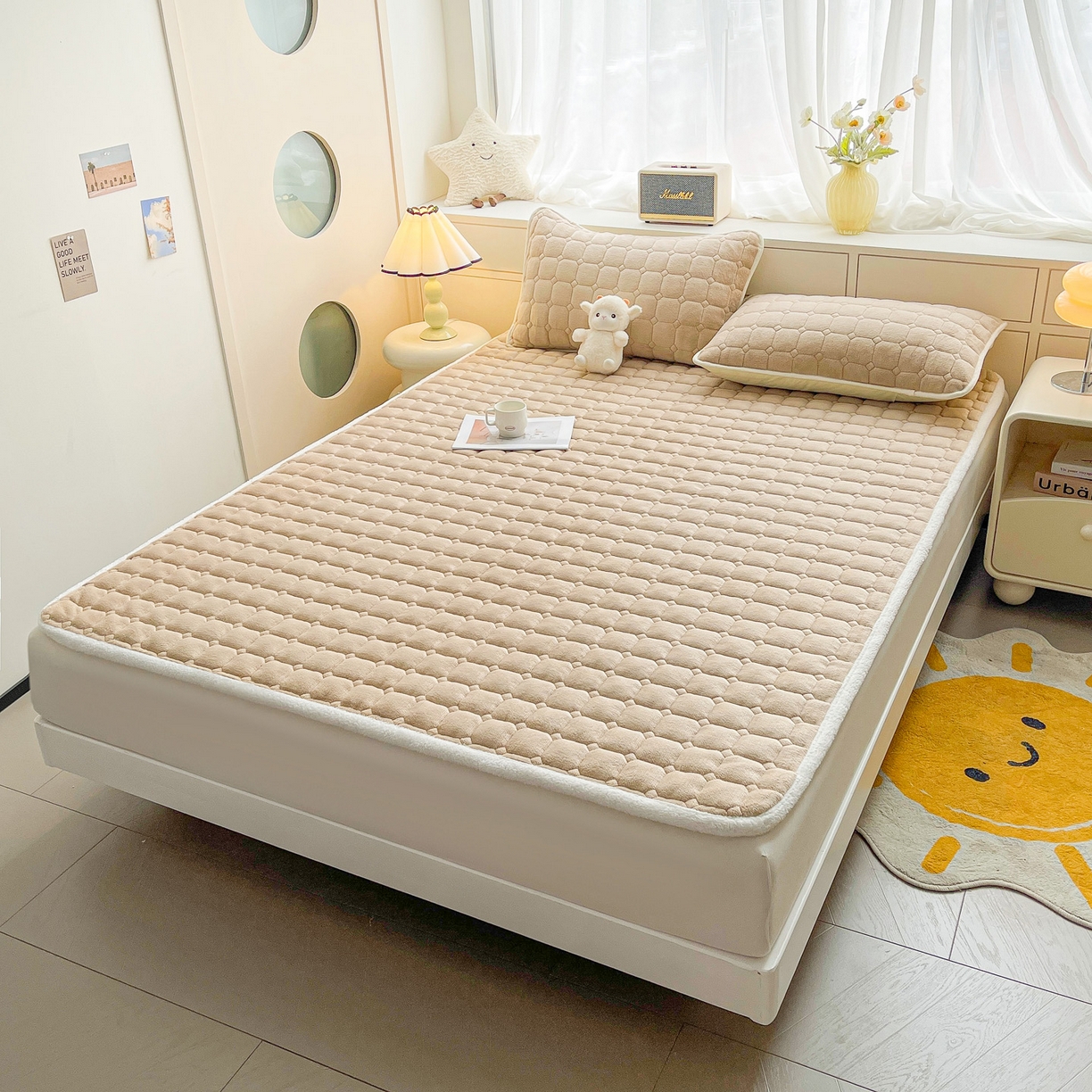 91家纺网 家纺一手货源 找家纺 眠势力 2025新款牛奶绒床垫加绒床褥子秋冬保暖珊瑚绒夹棉床护垫 卡其