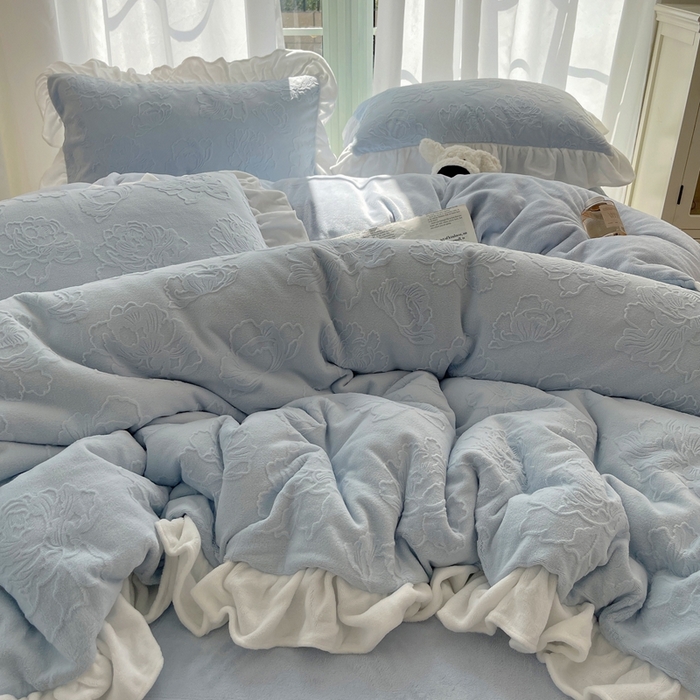 91家纺网 家纺一手货源 找家纺 六巷胡同 2025新款韩版知画牡丹A类牛奶绒花边款四件套 知画牡丹-蓝