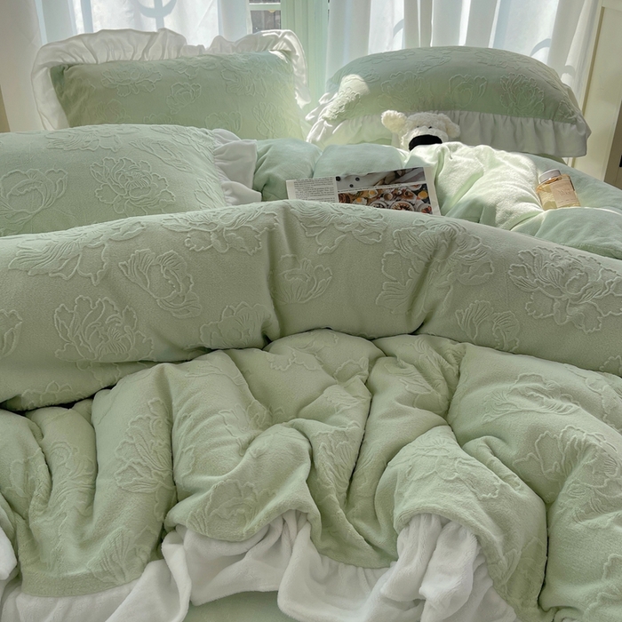 91家纺网 家纺一手货源 找家纺 六巷胡同 2025新款韩版知画牡丹A类牛奶绒花边款四件套 知画牡丹-绿