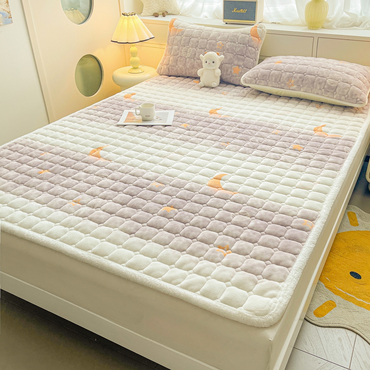 91家纺网 家纺一手货源 找家纺 眠势力 2025新款牛奶绒床垫加绒床褥子秋冬保暖珊瑚绒夹棉床护垫 梦幻星空