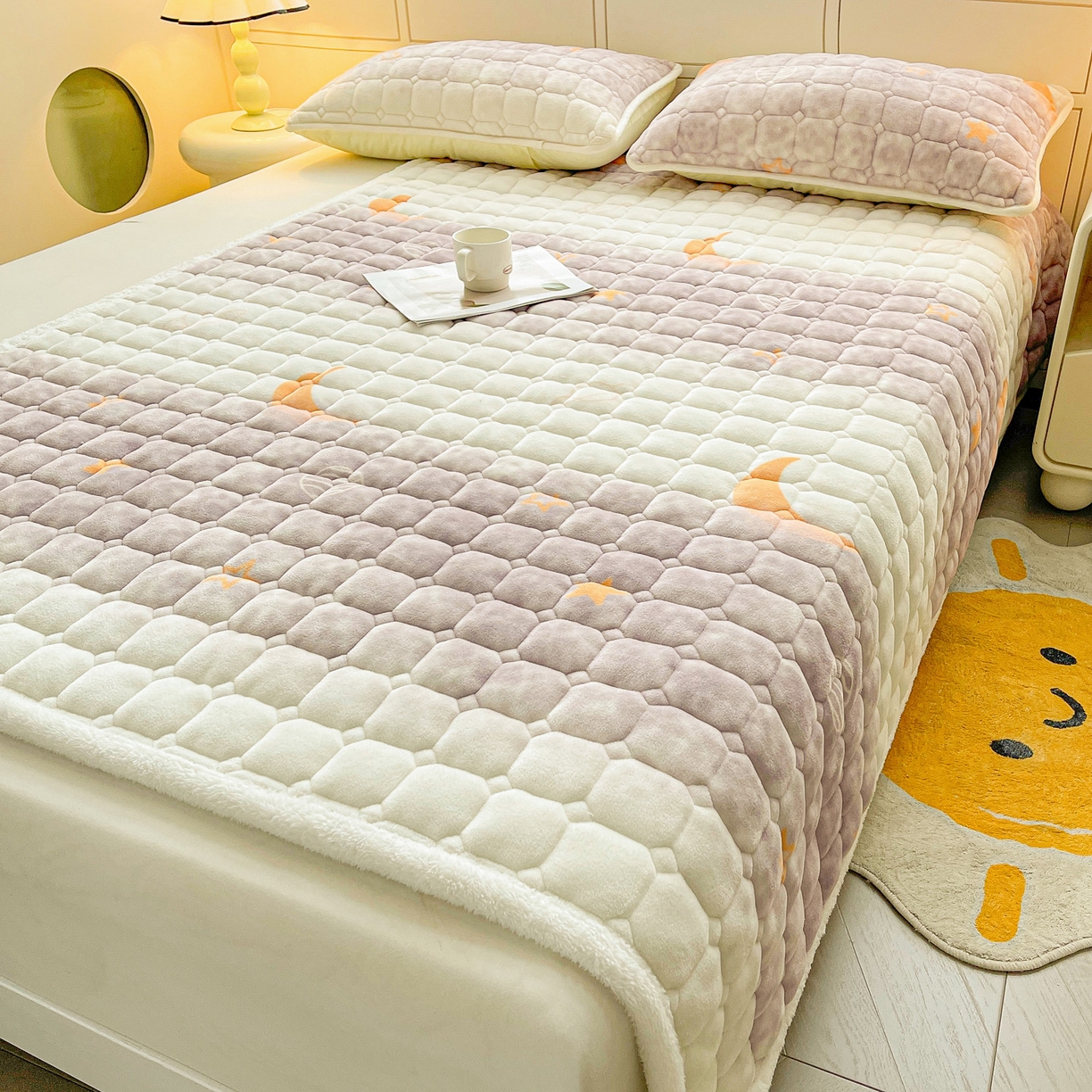 91家纺网 家纺一手货源 找家纺 眠势力 2025新款牛奶绒床垫加绒床褥子秋冬保暖珊瑚绒夹棉床护垫 梦幻星空