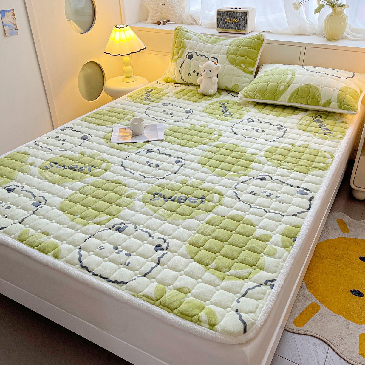 91家纺网 家纺一手货源 找家纺 眠势力 2025新款牛奶绒床垫加绒床褥子秋冬保暖珊瑚绒夹棉床护垫 泡泡熊