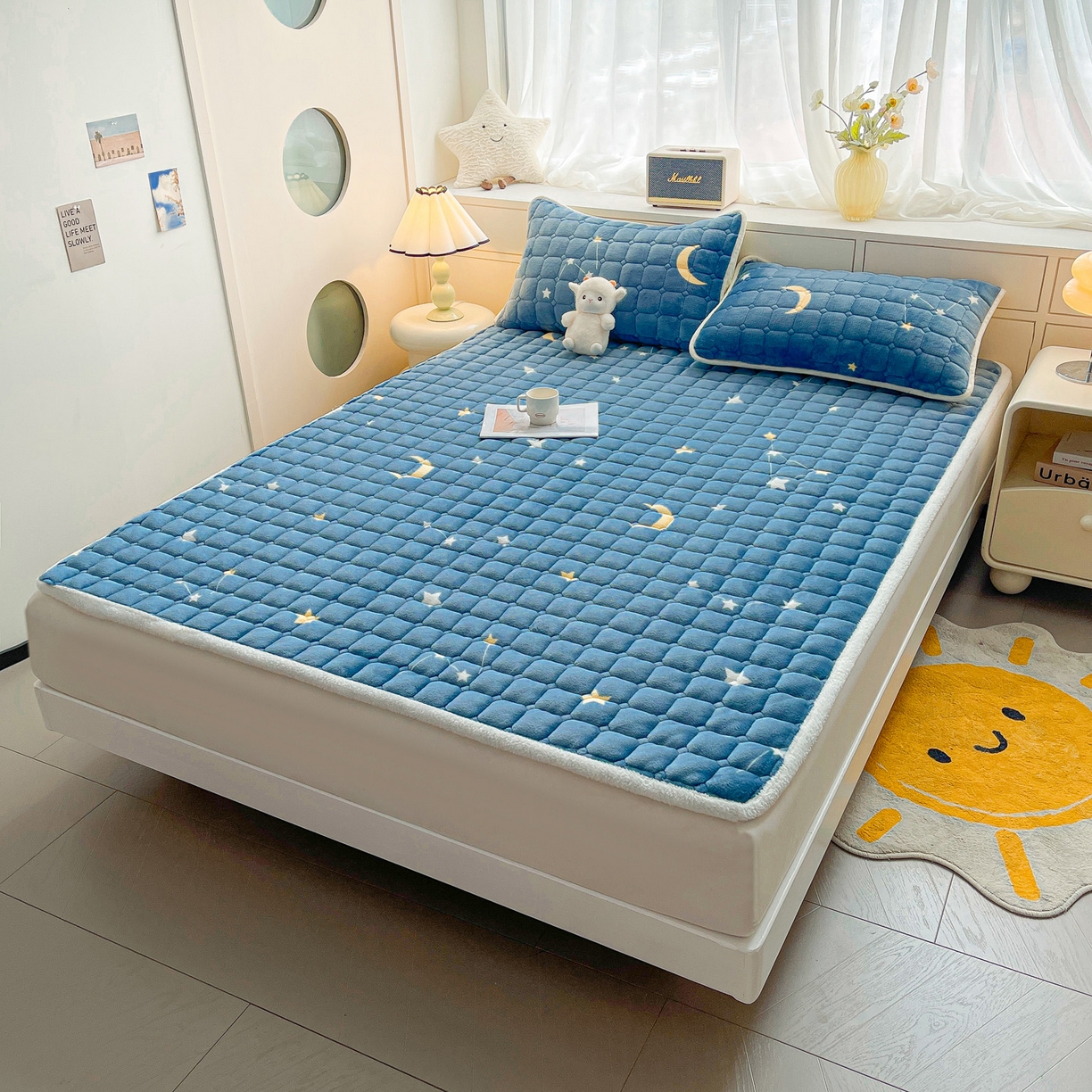 91家纺网 家纺一手货源 找家纺 眠势力 2025新款牛奶绒床垫加绒床褥子秋冬保暖珊瑚绒夹棉床护垫 星月