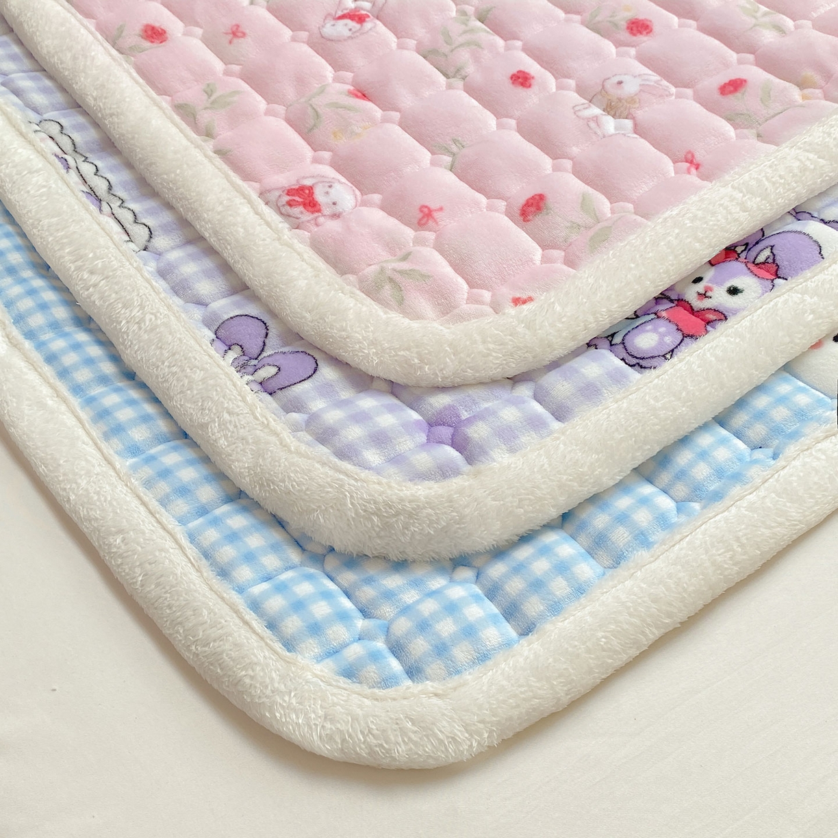 91家纺网 家纺一手货源 找家纺 眠势力 2025新款牛奶绒床垫加绒床褥子秋冬保暖珊瑚绒夹棉床护垫 组合图仅供展示不可下单