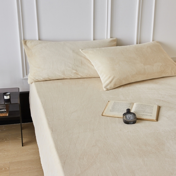 91家纺网 家纺一手货源 找家纺 千朵森 2025新款全消光牛奶绒床笠单床笠单品床笠单件床笠-芙妮 芙妮-奶芋黄