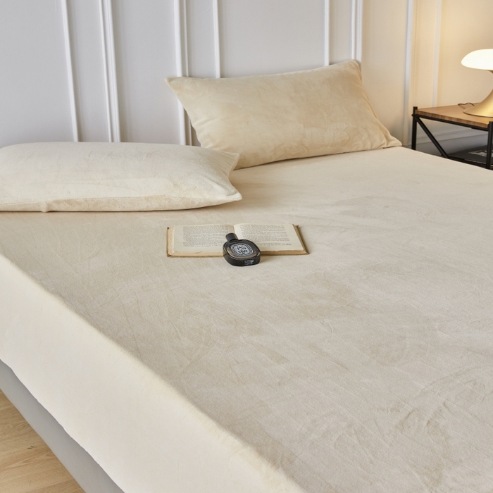 91家纺网 家纺一手货源 找家纺 千朵森 2025新款全消光牛奶绒床笠单床笠单品床笠单件床笠-芙妮 芙妮-奶芋黄