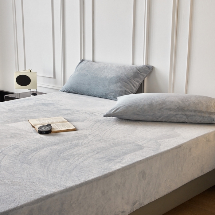 91家纺网 家纺一手货源 找家纺 千朵森 2025新款全消光牛奶绒床笠单床笠单品床笠单件床笠-芙妮 芙妮-印月灰