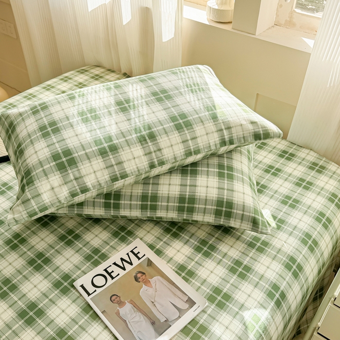 91家纺网 家纺一手货源 找家纺 丽美人家纺 2025新款全棉纯棉磨毛单床单 床单单件 旋律绿格