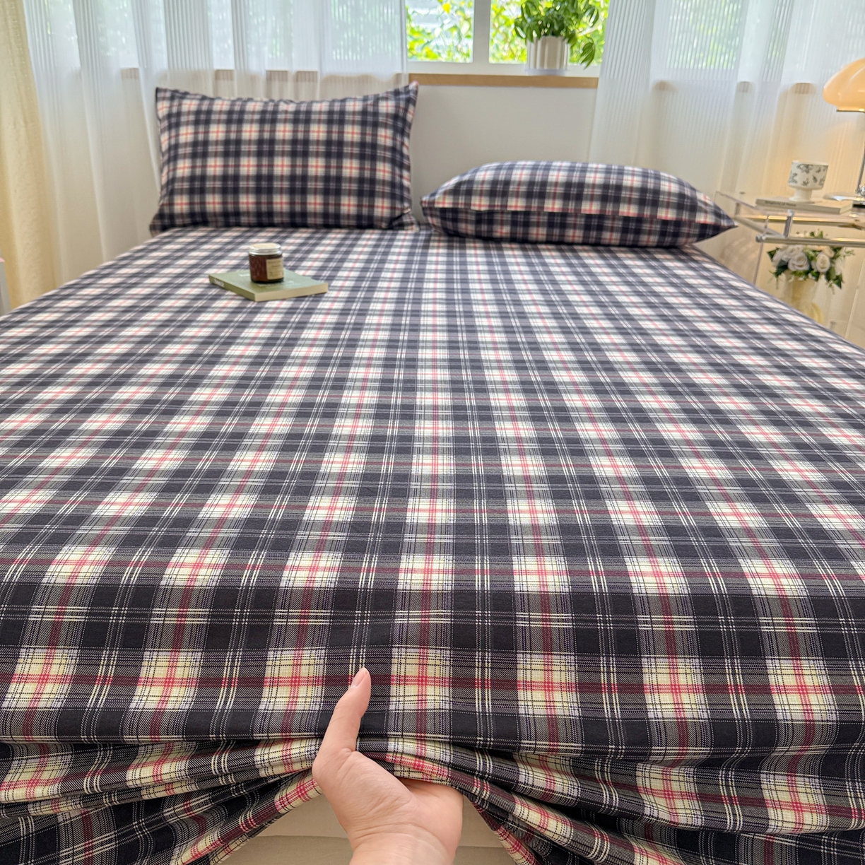 91家纺网 家纺一手货源 找家纺 丽美人家纺 2025新款全棉纯棉磨毛单床单 床单单件 黑纹格