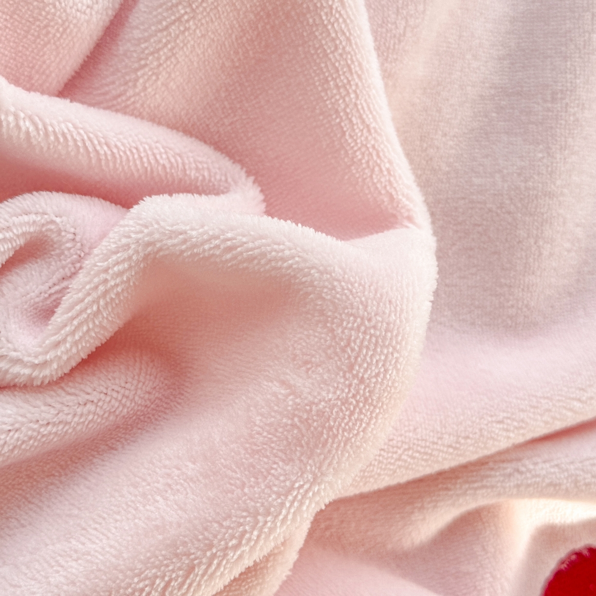 91家纺网 家纺一手货源 找家纺 KA家纺 2025新款绣花嵌绳牛奶绒四件套-元气满满系列 元气满满粉