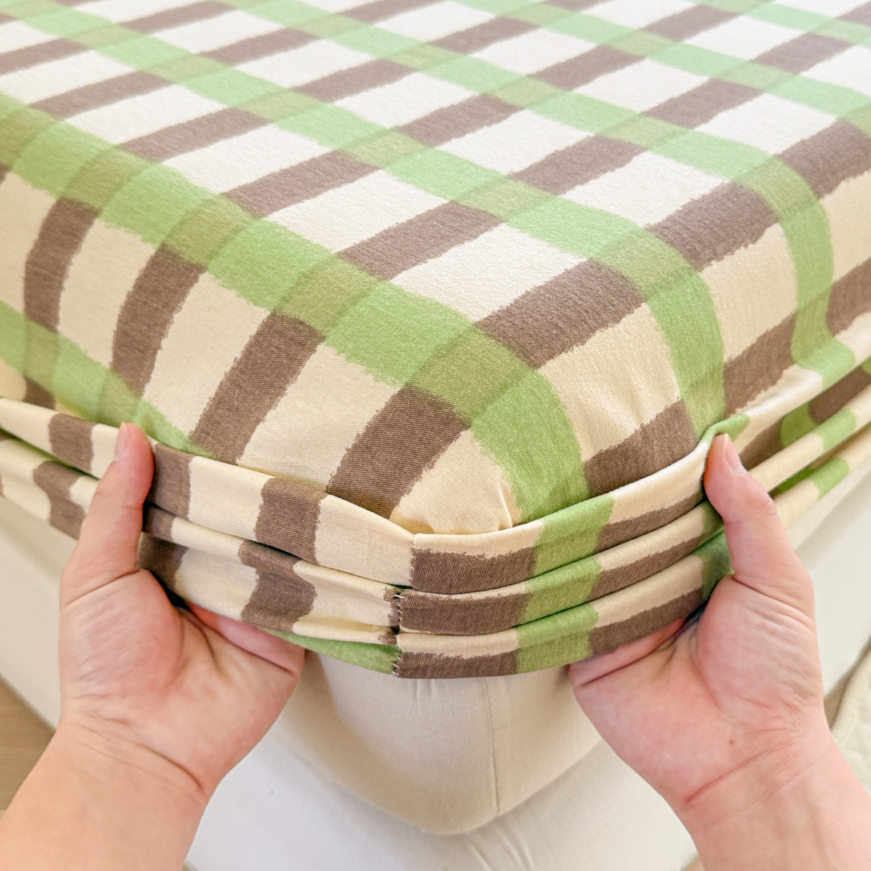 91家纺网 家纺一手货源 找家纺 丽美人家纺 2025新款全棉纯棉磨毛单床笠 床笠单件 方格绿