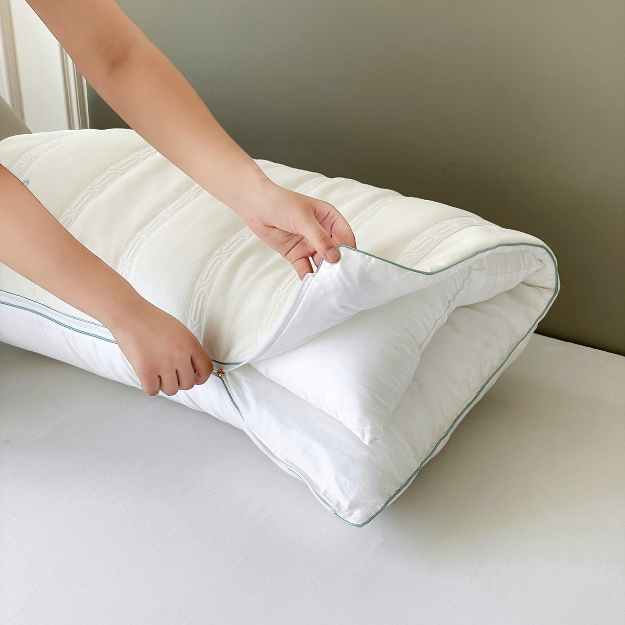 91家纺网 家纺一手货源 找家纺 （总）亦帆枕芯 2025新款M五双核可拆卸护颈枕头二合一不压耳多功能调节枕头枕芯