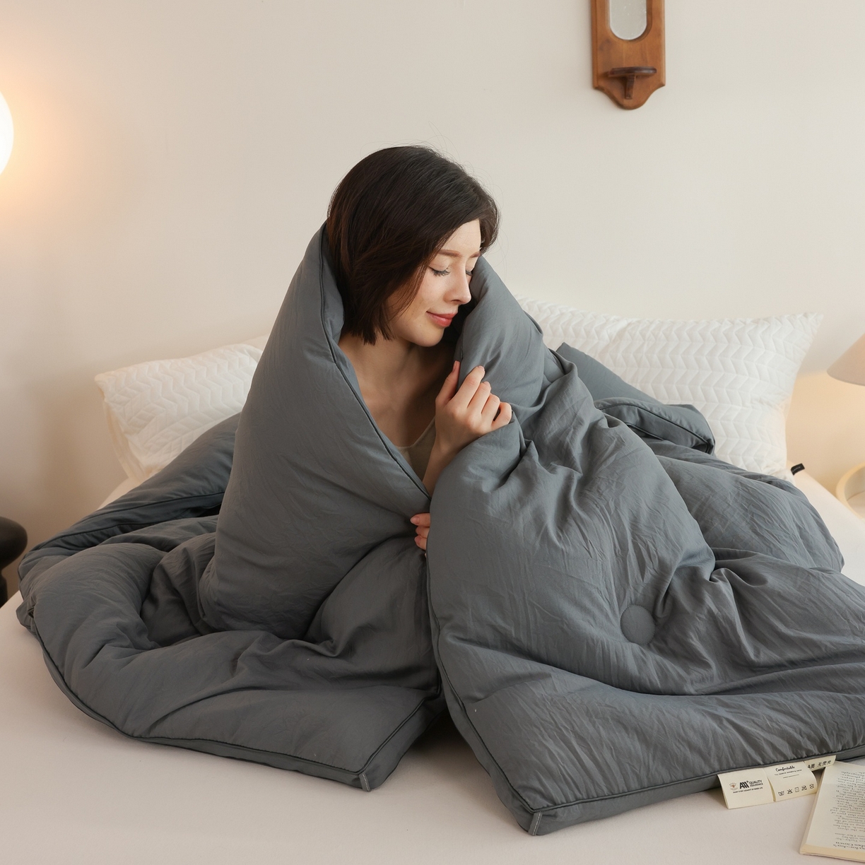 91家纺网 家纺一手货源 找家纺 益多眠 2025新款立体滚边大豆被 被子被芯 滚边立体--深灰