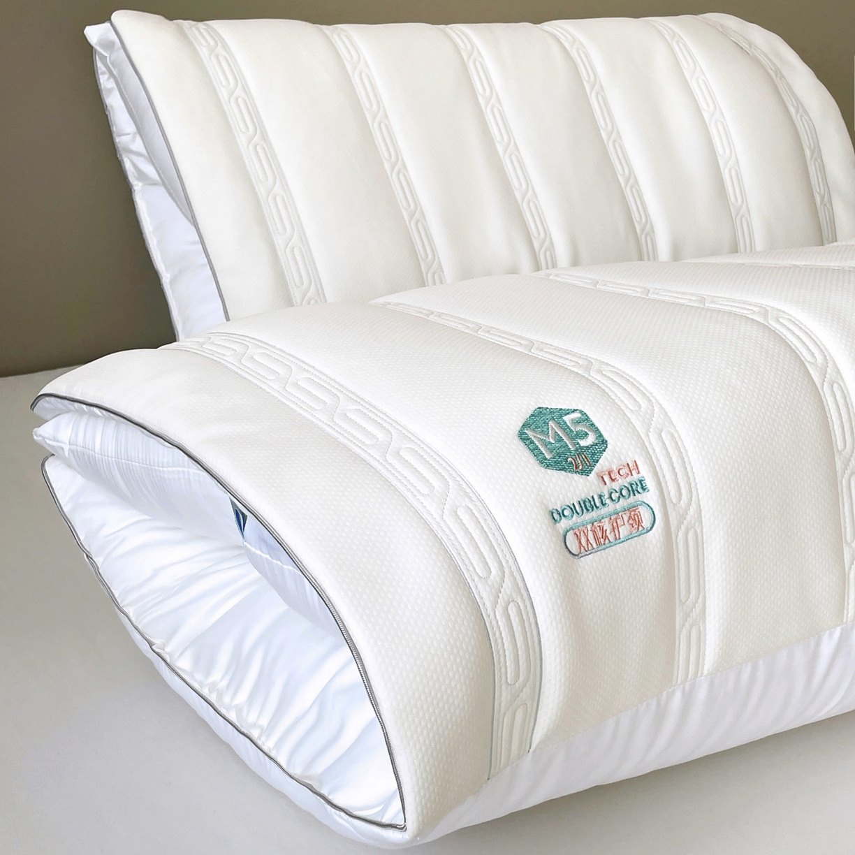 91家纺网 家纺一手货源 找家纺 （总）亦帆枕芯 2025新款M五双核可拆卸护颈枕头二合一不压耳多功能调节枕头枕芯