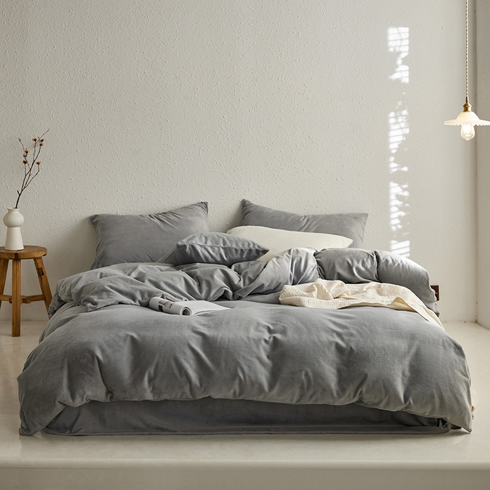 千朵森 2025新款高克重全消光纯色牛奶绒套件四件套 风格一 太空灰