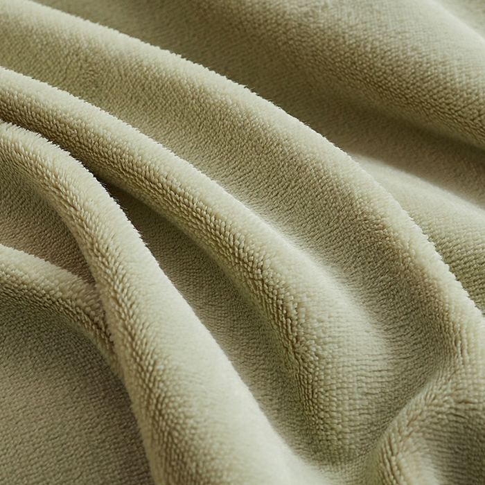 91家纺网 家纺一手货源 找家纺 千朵森 2025新款高克重全消光纯色牛奶绒套件四件套 风格二 绿芙