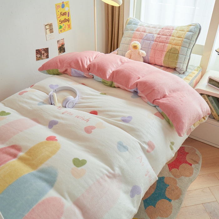 91家纺网 家纺一手货源 找家纺 爱思凯家纺 2025新款初心-牛奶绒学生床笠小号三件套 【初心】床笠-爱心彩虹